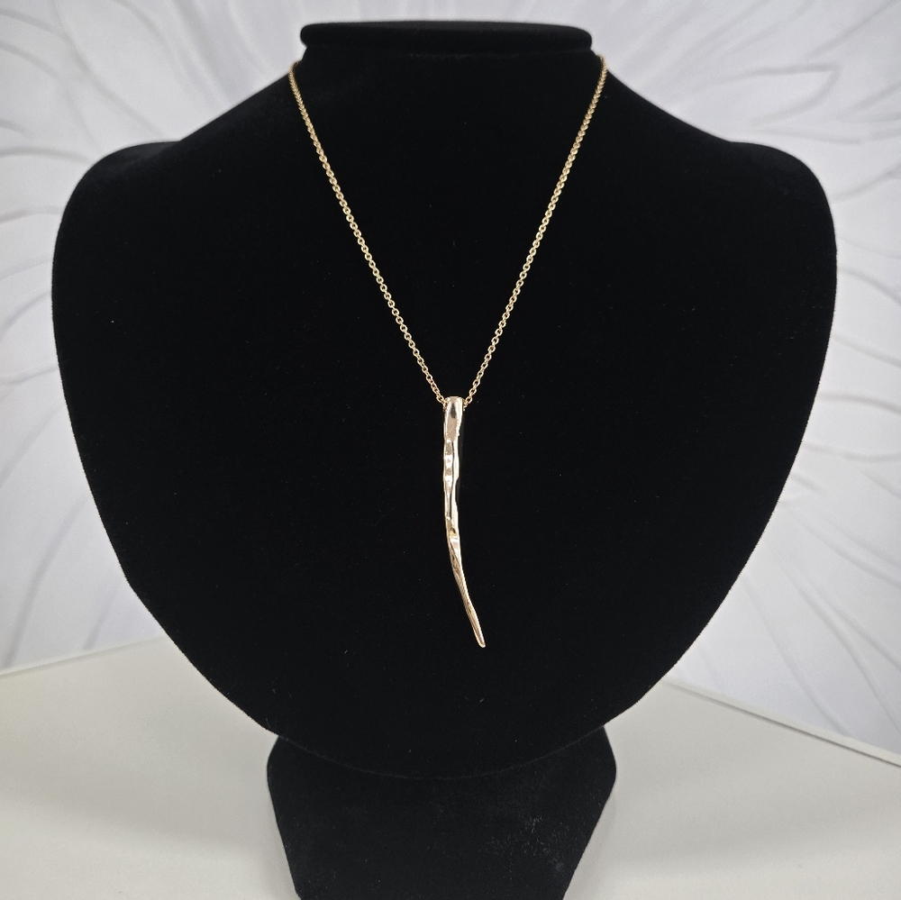 Leslie Curtis Warren Necklace